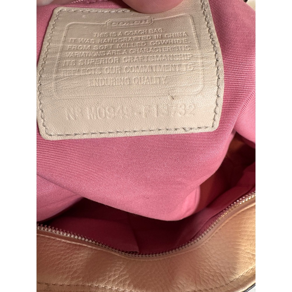 Coach Soho Pleated Tote Beige Pebbled Leather Shoulder Bag Pink Lining F13732 - Picture 7 of 7